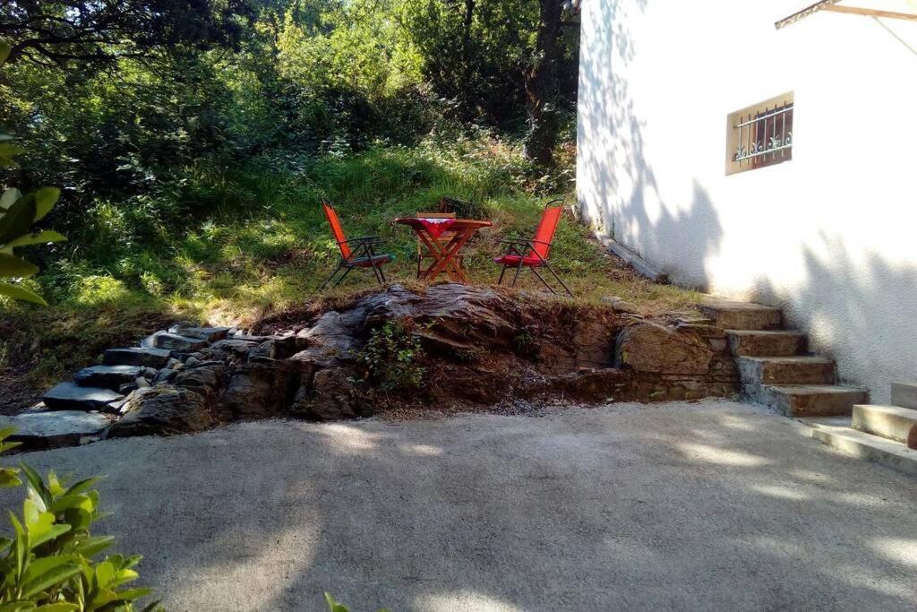 Duplex At The Foothills Of The Pyrenees Apartment Geu ภายนอก รูปภาพ