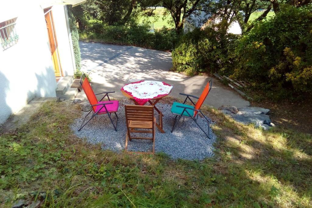 Duplex At The Foothills Of The Pyrenees Apartment Geu ภายนอก รูปภาพ